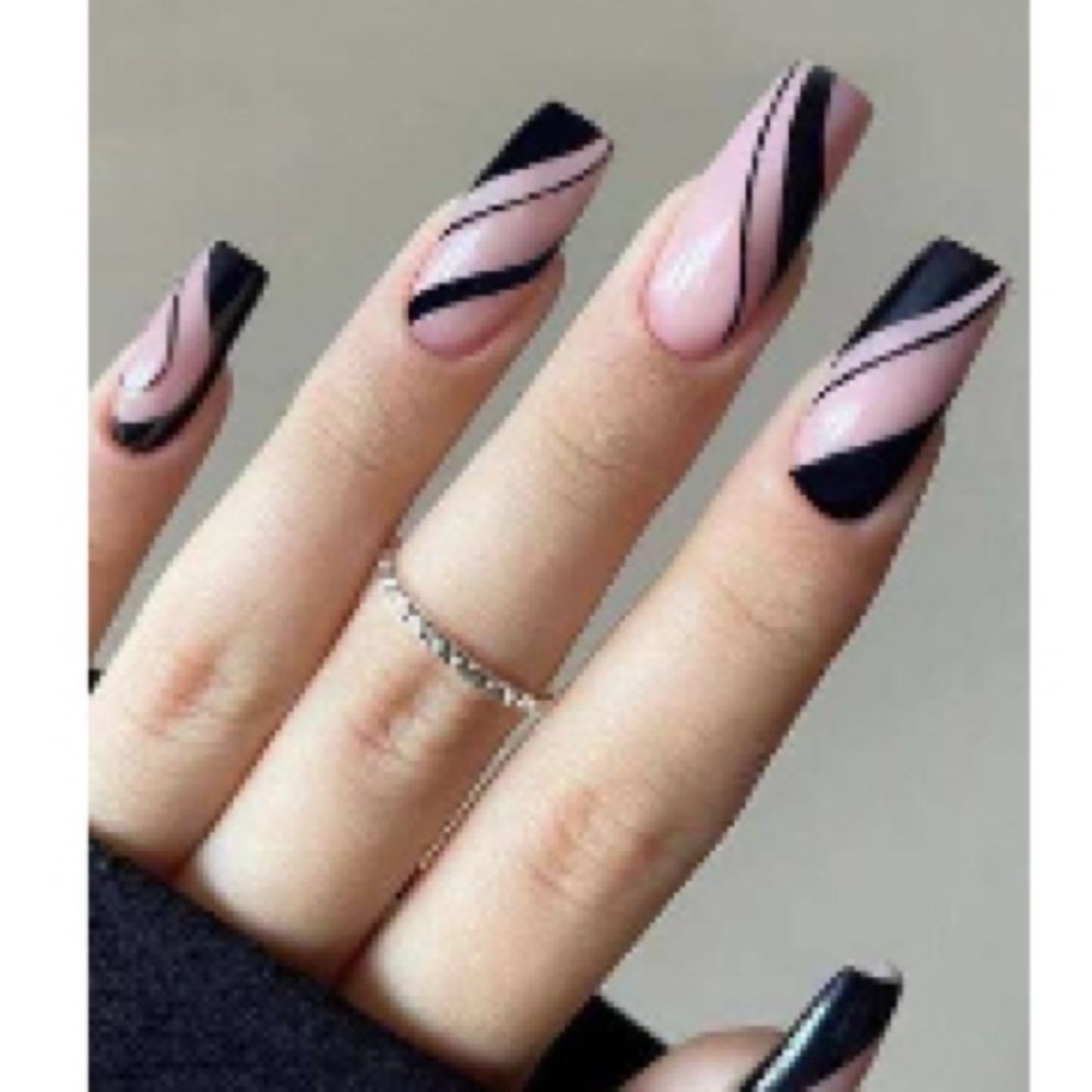 Black & Nude Stylish Striped Press On Nails